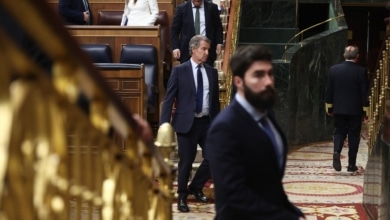 El PP evita confrontar con Vox por el incidente en el Congreso para no arruinar unos pactos "prácticamente cerrados"