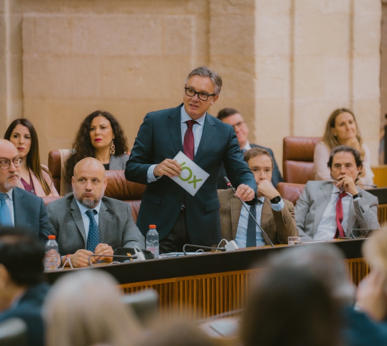 Almería y Málaga, el 'sorpasso' al que sí aspira Vox en estas elecciones de Andalucía