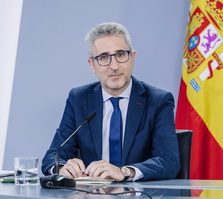 Hacienda insiste en congelar las deducciones por familiares a cargo y condena a los hogares a pagar más IRPF