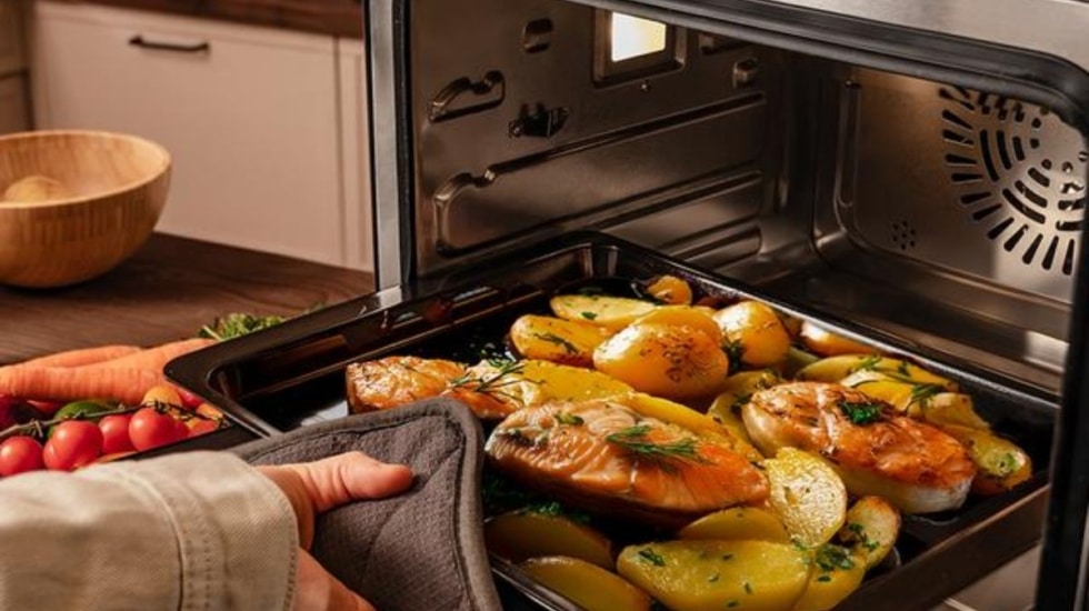 Vapor, aire y convección: así es el horno 3 en 1 que triunfa en las cocinas modernas