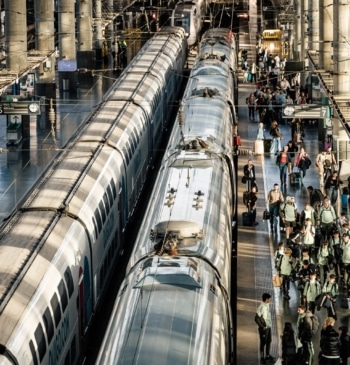 Una incidencia en Atocha provoca retrasos en hora punta