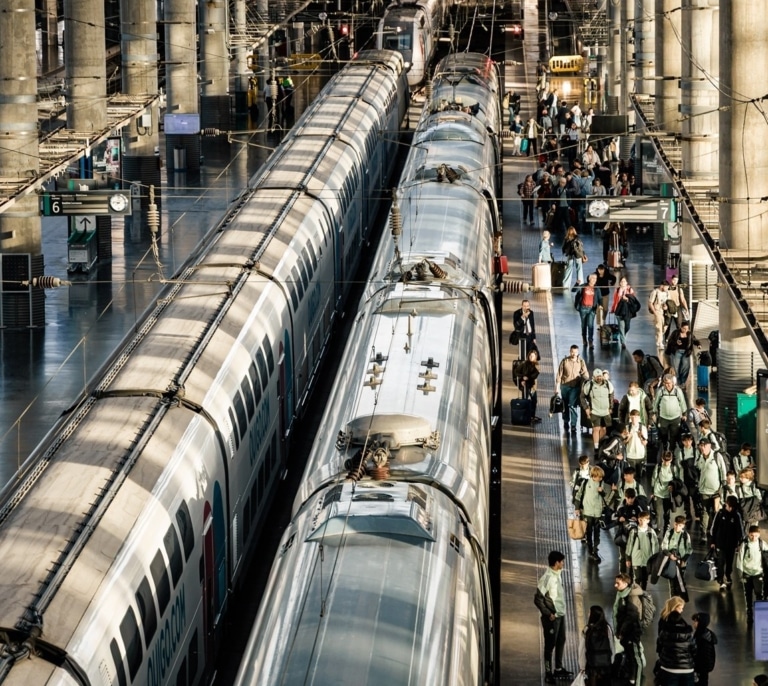 Una incidencia en Atocha provoca retrasos en hora punta