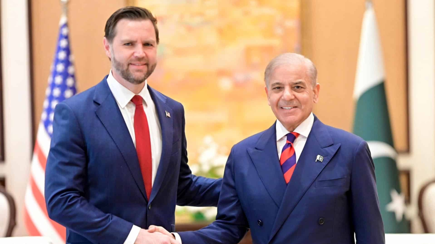 Las delegaciones de EEUU e Irán inician conversaciones en Islamabad para un acuerdo de paz