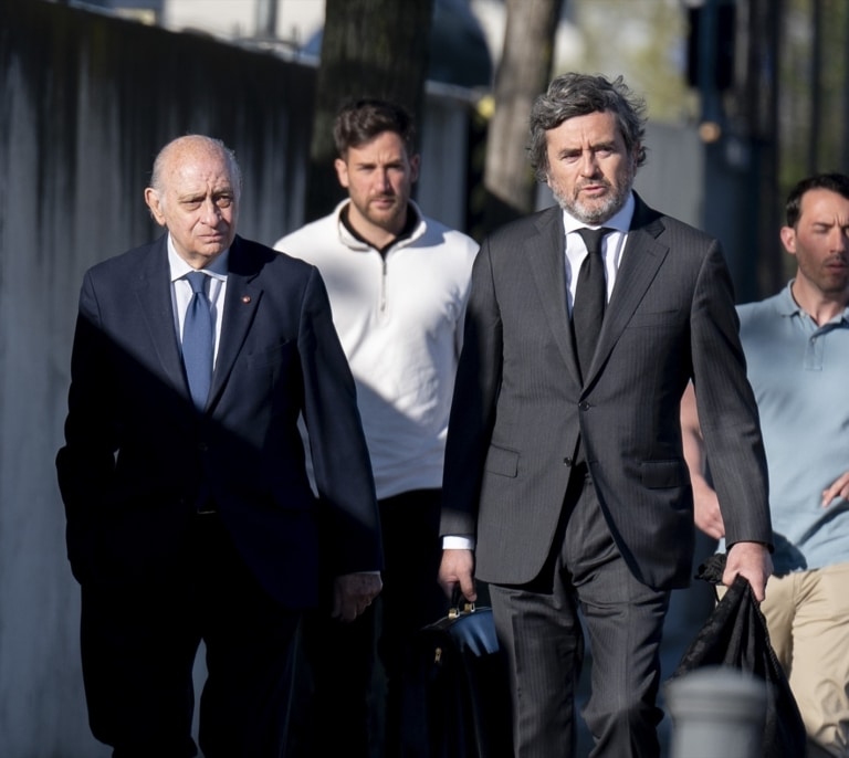 El PSOE pide paralizar el juicio de 'Kitchen' e investigar la "conexión política" del PP