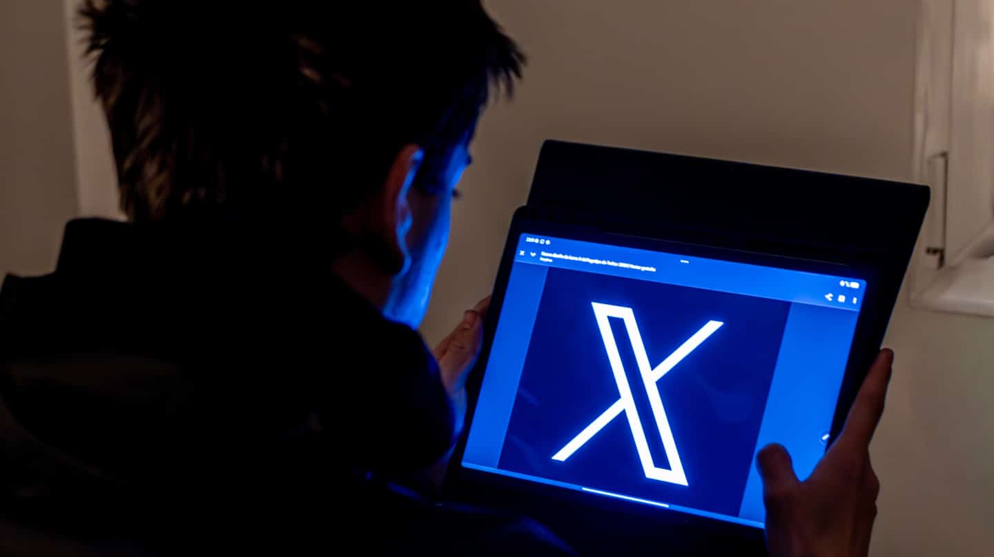 ¿Está realmente la Inteligencia Artificial detrás del 'desaprendizaje' generacional?