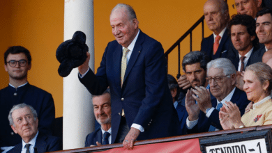 La Asamblea Nacional francesa premia al rey Juan Carlos por su libro de memorias