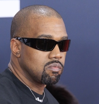 El Reino Unido veta la entrada a Kanye West y pone en [...]