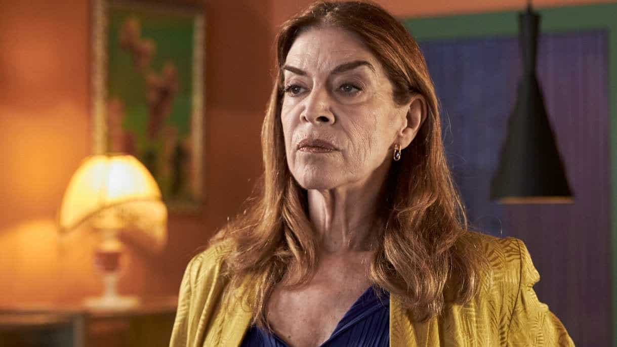 María Casal, de enfermera en 'Hospital Central' a villana en la serie diaria 'Regreso a Las Sabinas': "Es más difícil interpretar a un personaje que se parece mucho a ti que a uno que no se parece en nada"