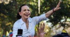 Ayuso recibirá este sábado a María Corina Machado y Edmundo González mientras Sánchez se reúne en Barcelona con Sheinbaum, Lula y Petro