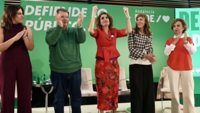 La Junta Electoral insta a María Jesús Montero a no volver a pedir el voto para el PSOE hasta que comience la campaña andaluza