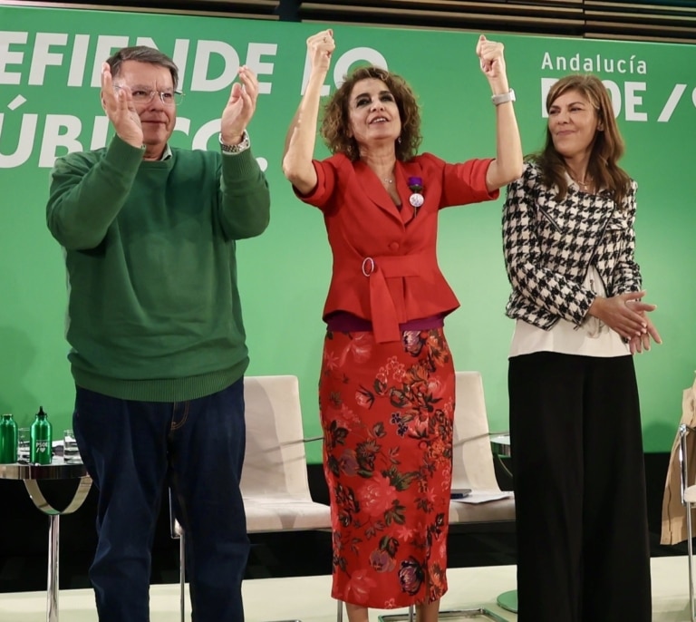 La Junta Electoral insta a María Jesús Montero a no volver a pedir el voto para el PSOE hasta que comience la campaña andaluza
