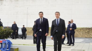 Alerta en Génova: ni el 43% del voto, como en 2022, garantiza a Moreno la mayoría absoluta