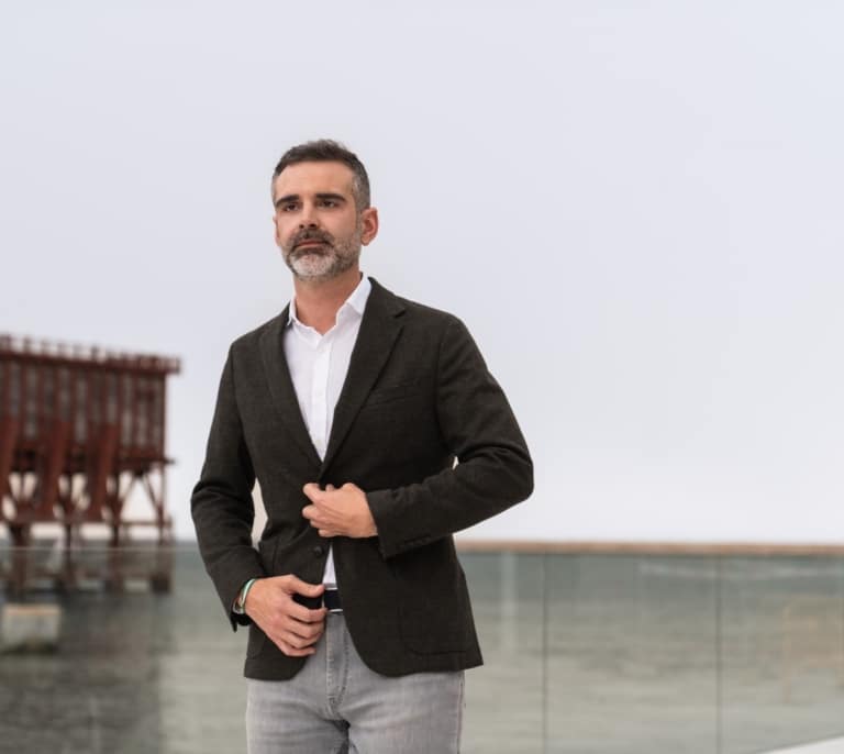 "Montero no deja su acta de diputada porque no quiere perder el aforamiento"