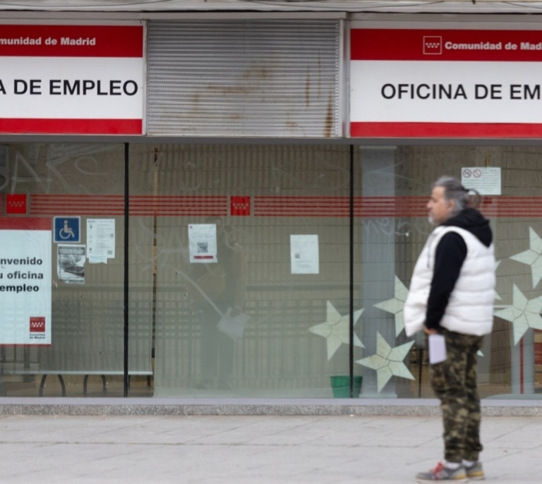 El paro anota su mayor subida en un primer trimestre desde 2013 y la tasa escala al 10,83%