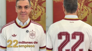Sánchez se enfunda 'la de España' con el dorsal 22: "Somos un equipo que está haciendo historia" con el récord de afiliados