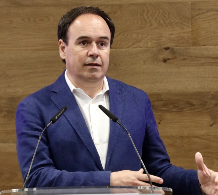 Pérez Llorca da por culminada la reconstrucción de Metrovalencia y reclama menos burocracia para los afectados por la DANA