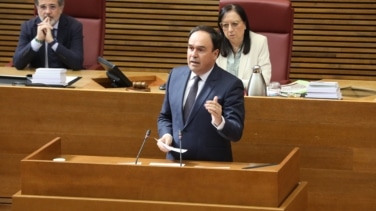 Pérez Llorca confirma que la Generalitat recurrirá el "irresponsable" decreto de regularización de migrantes