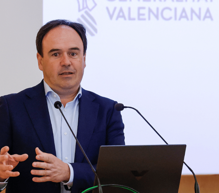 Pérez Llorca reivindica la inversión de su gobierno en infraestructuras sanitarias, "el triple que el Botànic"