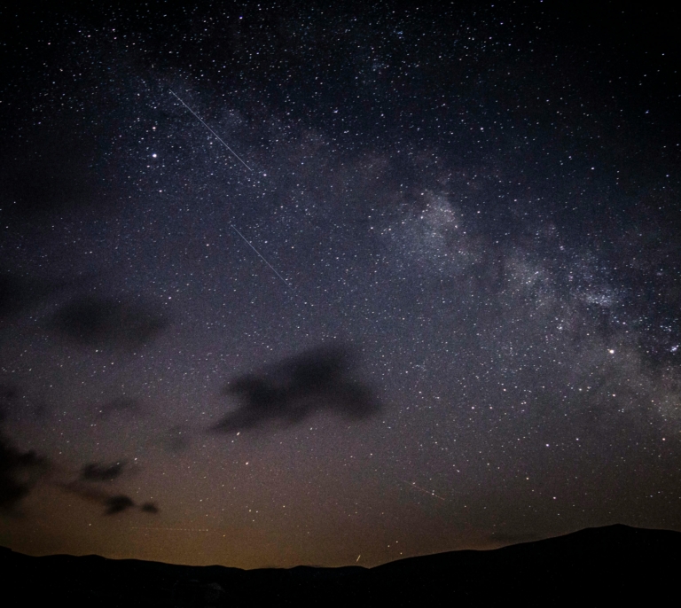 Lluvia de estrellas Eta Acuáridas en mayo: cuándo y cómo verlas desde España