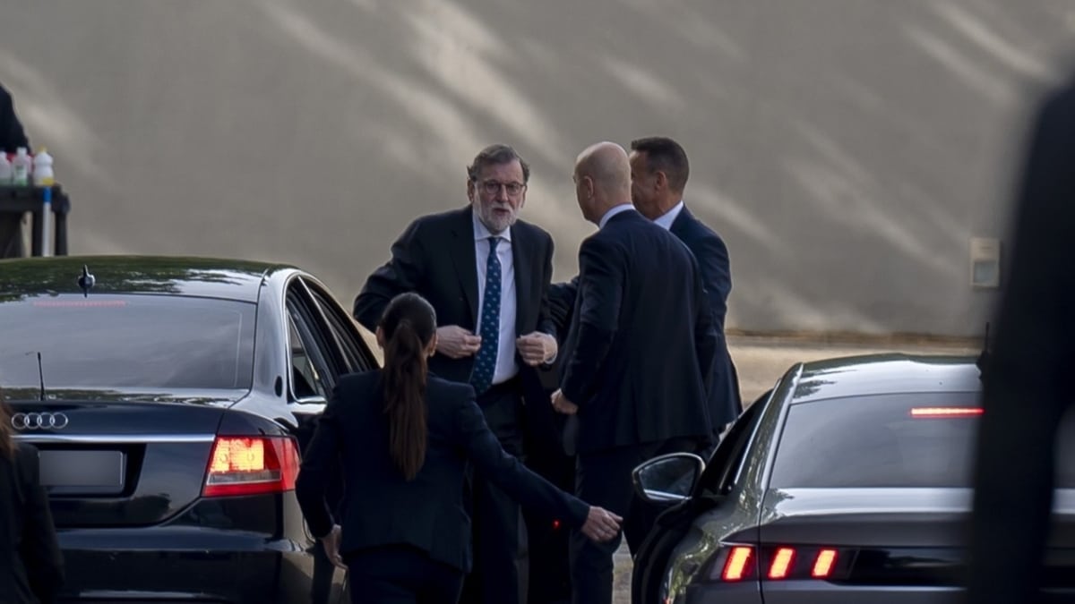 El expresidente del Gobierno, Mariano Rajoy, a su llegada a la Audiencia Nacional.