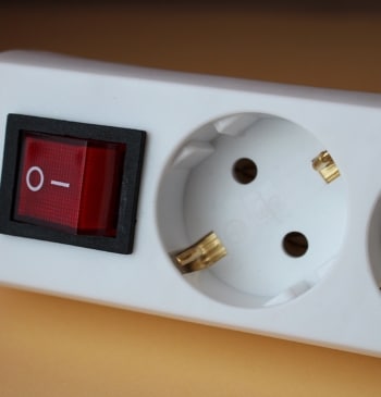 Adiós a las regletas: con estos enchufes puedes modernizar tu hogar sin [...]