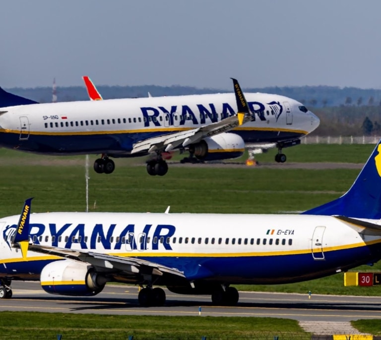 Ryanair recorta 1,2 millones de plazas en aeropuertos españoles