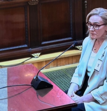 La secretaria de Ábalos asegura que Aldama estuvo en dos reuniones en [...]