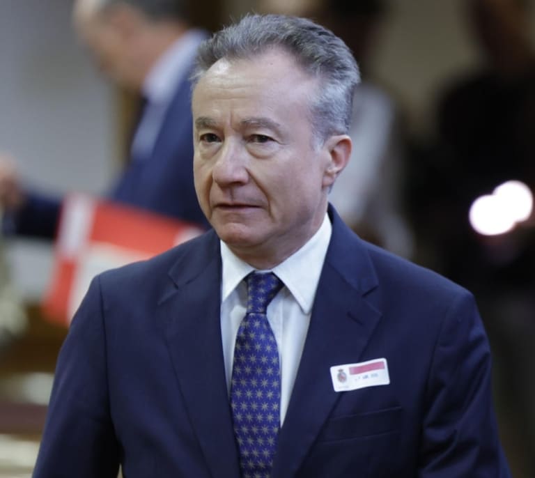 Sergio Sánchez reconoce que el amigo de Zapatero le ofreció el 25% de Análisis Relevante y que cobró de ella 18.000 euros