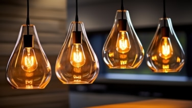 Precio de la luz hoy, 17 de abril de 2026: cómo varía en el fin de semana