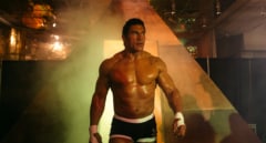 Dwayne Johnson interpreta a un luchador de artes marciales mixtas en esta película basada en hechos reales que hoy estrena HBO Max