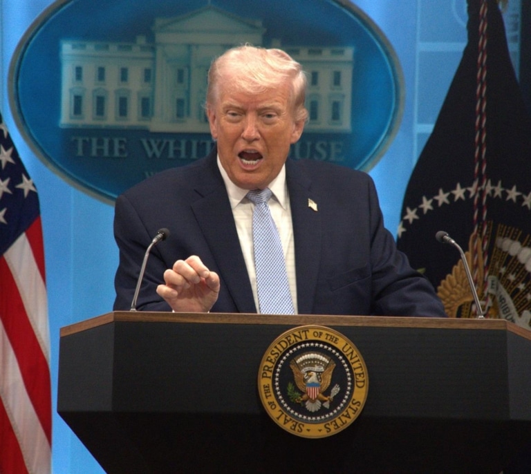 Trump eleva la tensión con Irán y advierte que "toda una civilización morirá esta noche"