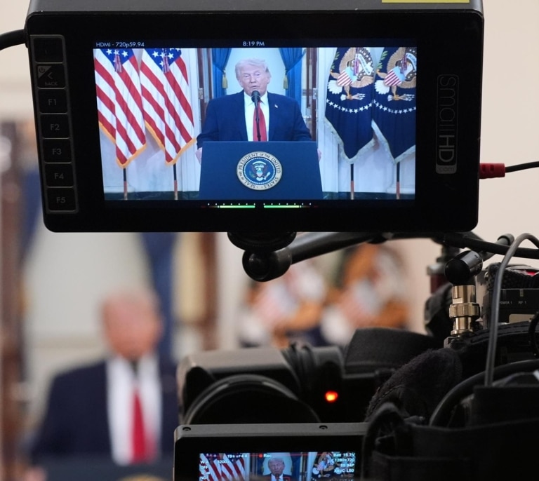 Venezuela e Irán: la vida sigue igual pese las promesas de Trump