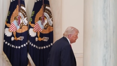 Donald Trump amenaza a Irán con emplear "extrema dureza" antes de completar sus objetivos "en dos o tres semanas"