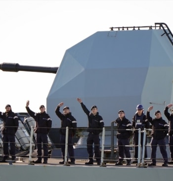 La pequeña agencia de la Royal Navy que salva barcos en el [...]