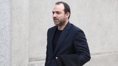 El hijo de Ábalos niega haber hablado "en clave" con Koldo y justifica los pagos a su padre: "Todo era de mis ingresos"