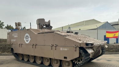 La fábrica sevillana de Santa Bárbara que pone a punto el blindaje de Ucrania, España y Letonia