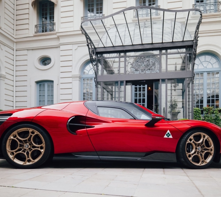 Alfa Romeo 33 Stradale: Cuando el arte se funde con la belleza