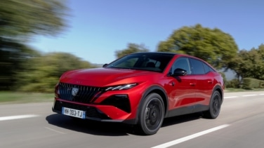 Peugeot 408: Amor a primera vista