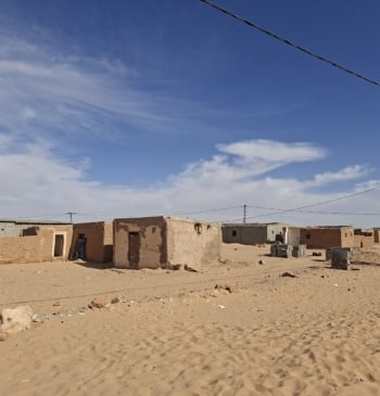 Los recortes a la ayuda humanitaria ahogan a los campamentos de refugiados [...]