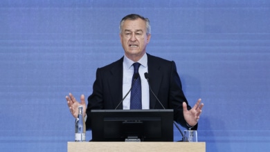 González-Bueno dice adiós al Sabadell y ve sentido a las fusiones de bancos medianos