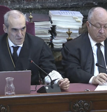 Luzón defiende a los funcionarios "íntegros" y señala el problema de España [...]