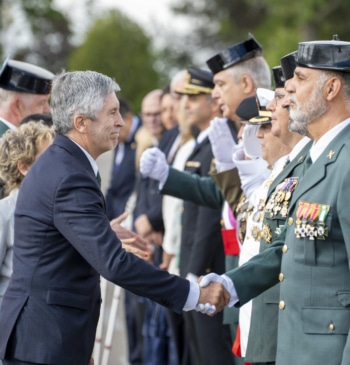 Pitos a Marlaska en la Academia de la Guardia Civil tras la [...]