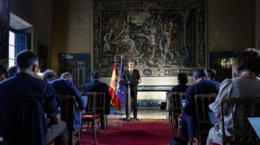 El PSOE endosa a Cerdán la culpa del 'caso Leire' y ve una "operación" de derribo a Sánchez: "Las casualidades no existen"