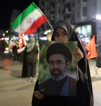Tener más hijos para la revolución, la receta de Irán contra EEUU [...]