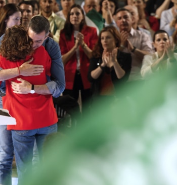 El PSOE se asoma al abismo en Andalucía pero se prepara para [...]
