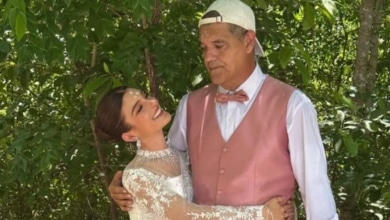 Así ha sido la boda 'a la tailandesa' de Frank Cuesta con Paloma Ramón, su fan más incondicional