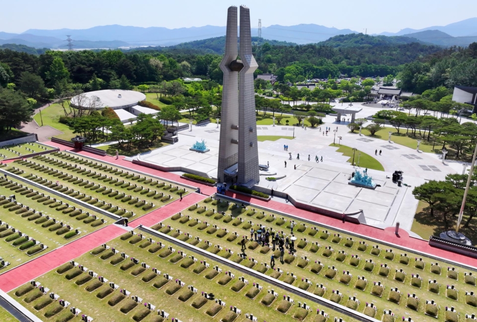 El Cementerio Nacional 18 de Mayo honra a las víctimas de la masacre de Gwangju