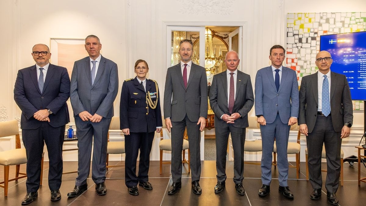 Suecia y España refuerzan su alianza estratégica y tecnológica en el Foro de Alto Nivel sobre Política e Industria de Defensa