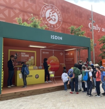 ISDIN lleva por segundo año consecutivo la detección precoz del cáncer de [...]