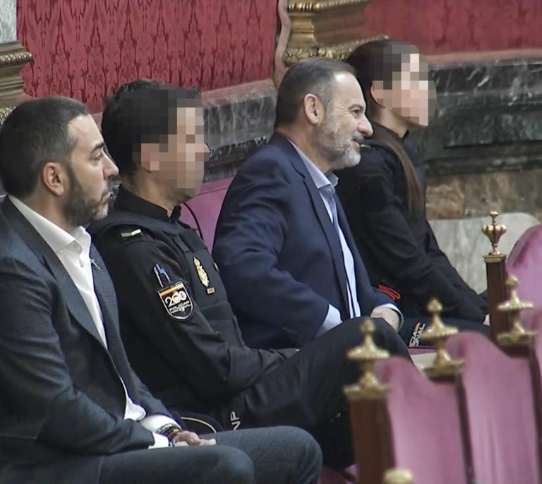 La organización criminal de Ábalos y las razones por las que en el Supremo se habla de todo menos de mascarillas